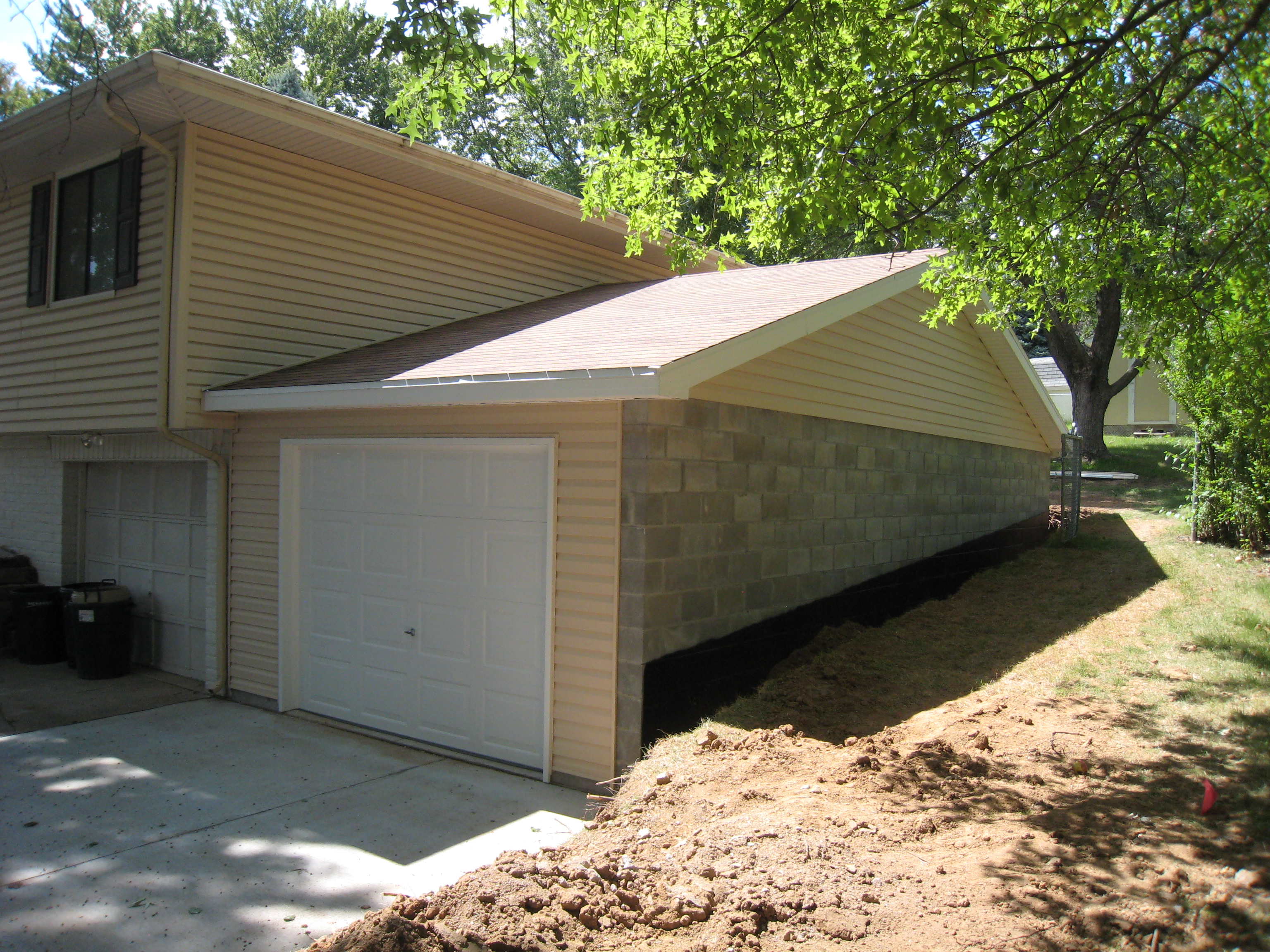 Attached Garages | The Garage Company